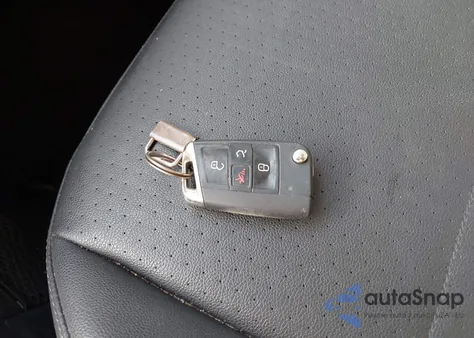 2020 Volkswagen Tiguan 2.0T Se/2.0T Se R-Line Black/2.0T Sel z USA, uszkodzony, nr VIN 3VV3B7AX7LM064308